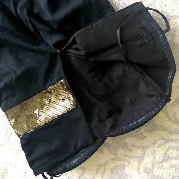 Strapless dress - Picture 2 of 8